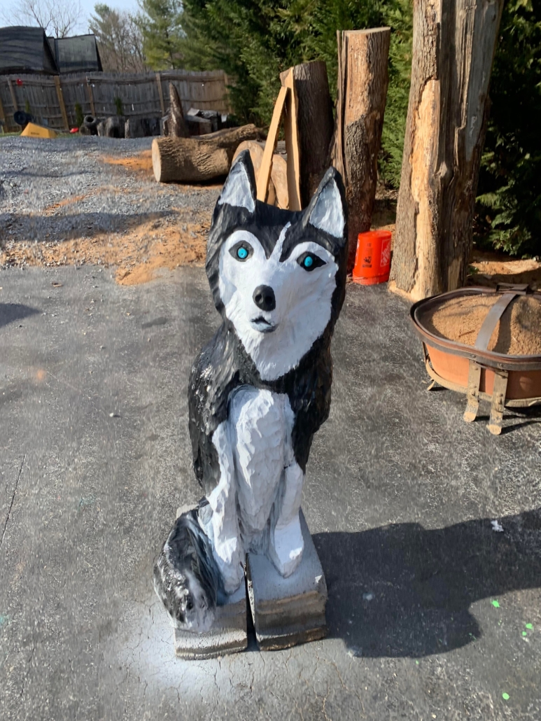 Carved outlet husky